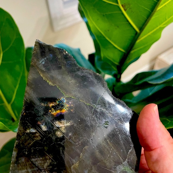 Labradorite polished and raw slab. Rocks crystals minerals - Picture 6 of 6